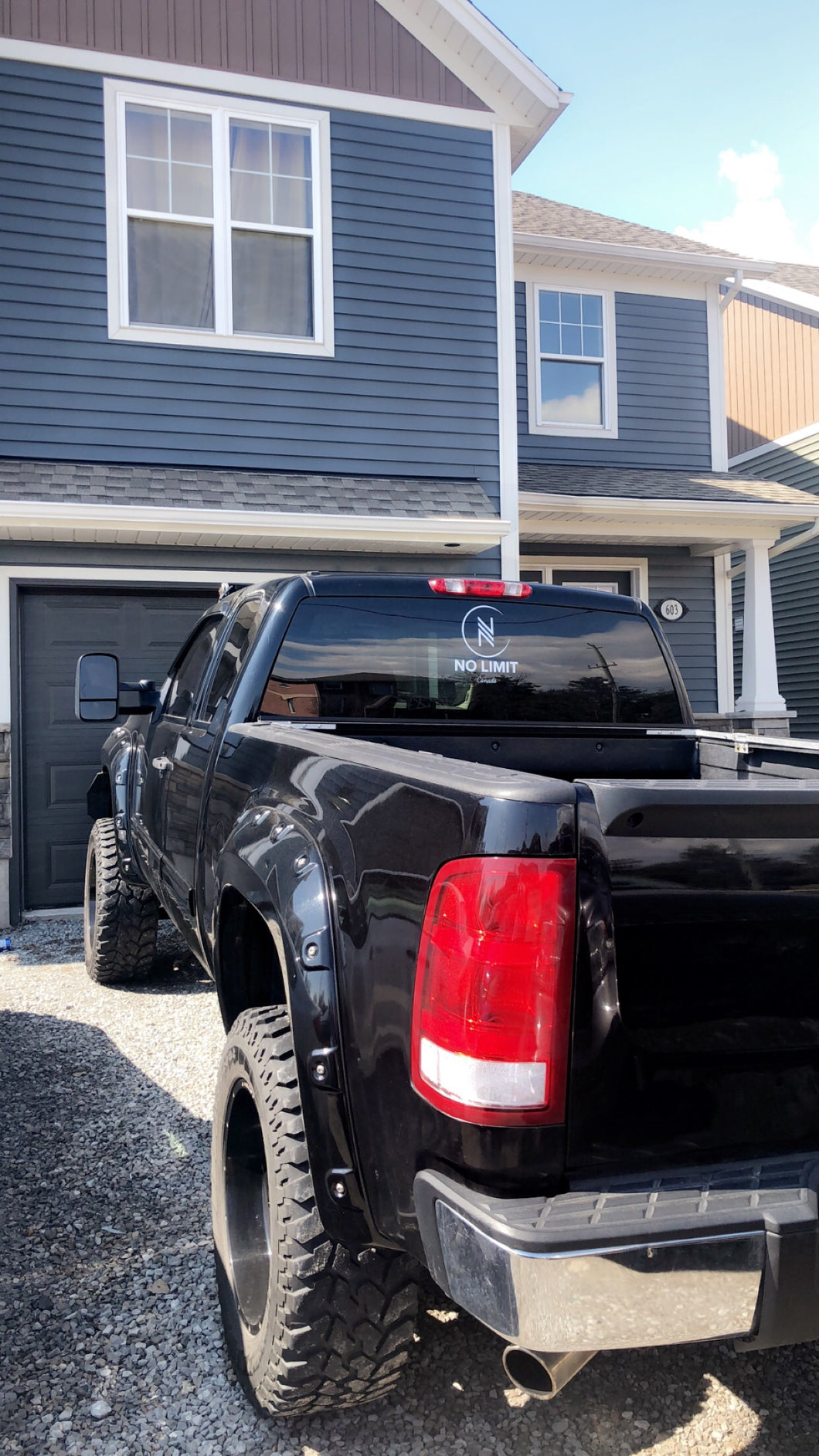 No Limit Canada Window Decal 11